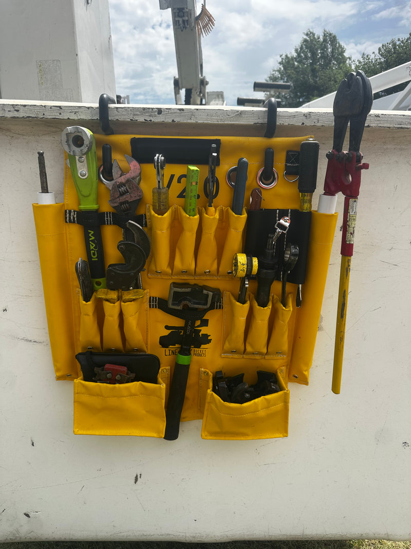 2.0 Tool Apron with two 3" Hooks